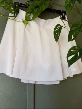 Nike White Flared Skater Tennis Skirt